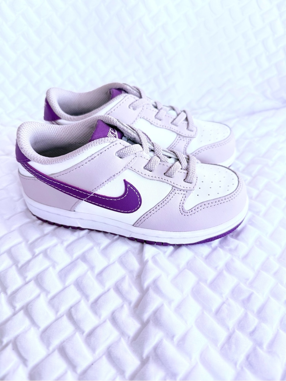 “NEW” SIZE 10C” Nike Dunk Low Platinum Violet